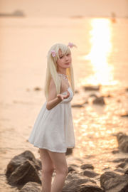 [COS Welfare] Anime-Bloggerin Xianyin sic - Illya weißes Kleid