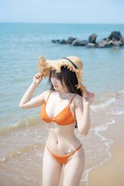 [Net Red COSER Photo] Anime-Blogger zieht seinen Schwanz Mizuki - Beach aus