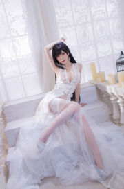 [Косплей] Аниме-блогер Шуй Мяо Аква - Свадебное платье