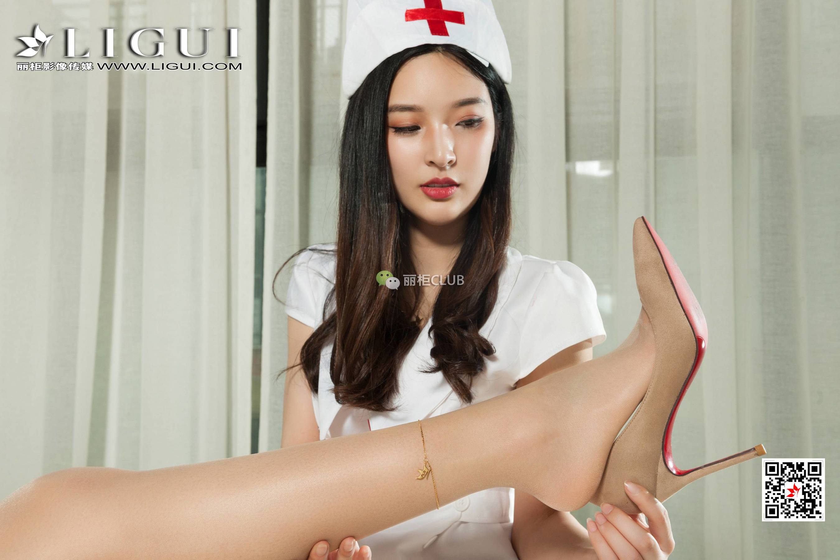 Leg Mould Ice Cream & Xiaoxiao "Nurse First Aid" [丽柜LIGUI] Network Beauty