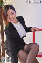 [丽 柜 贵 足] Model Xiner "Workplace Black Silk OL" Mooie benen en Jade Voeten Foto Foto