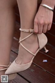 [Dasheng Model Shooting] No.022 Soft Silk Stockings Feet