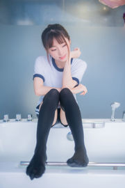 [Meow Candy Movie] VOL.259 Kitaro ชุดออกกำลังกายในห้องน้ำ