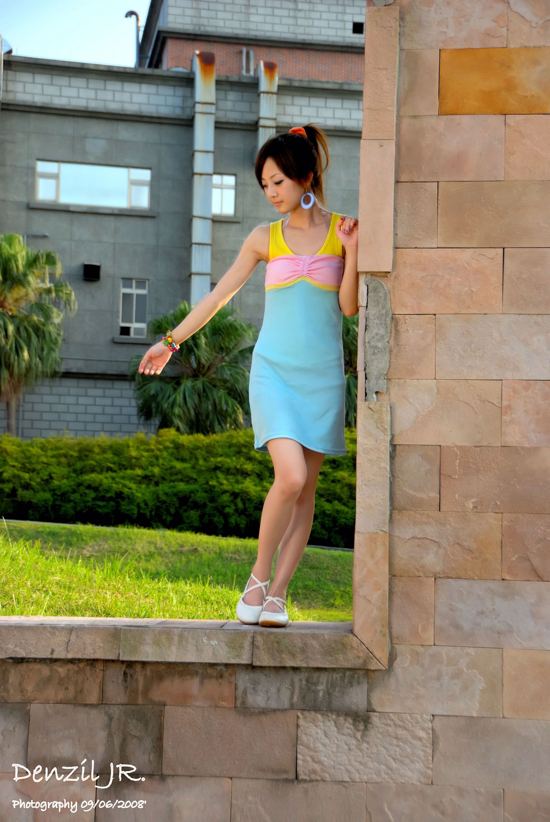Taiwan Obst MM "Schöne Frucht mit Barbie-Kleidung" Riemenkleider Serie