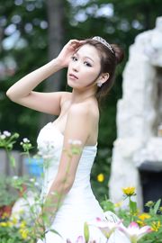 Serie di immagini "Shooting Outdoor Aesthetic Wedding Series" di Li Enhui